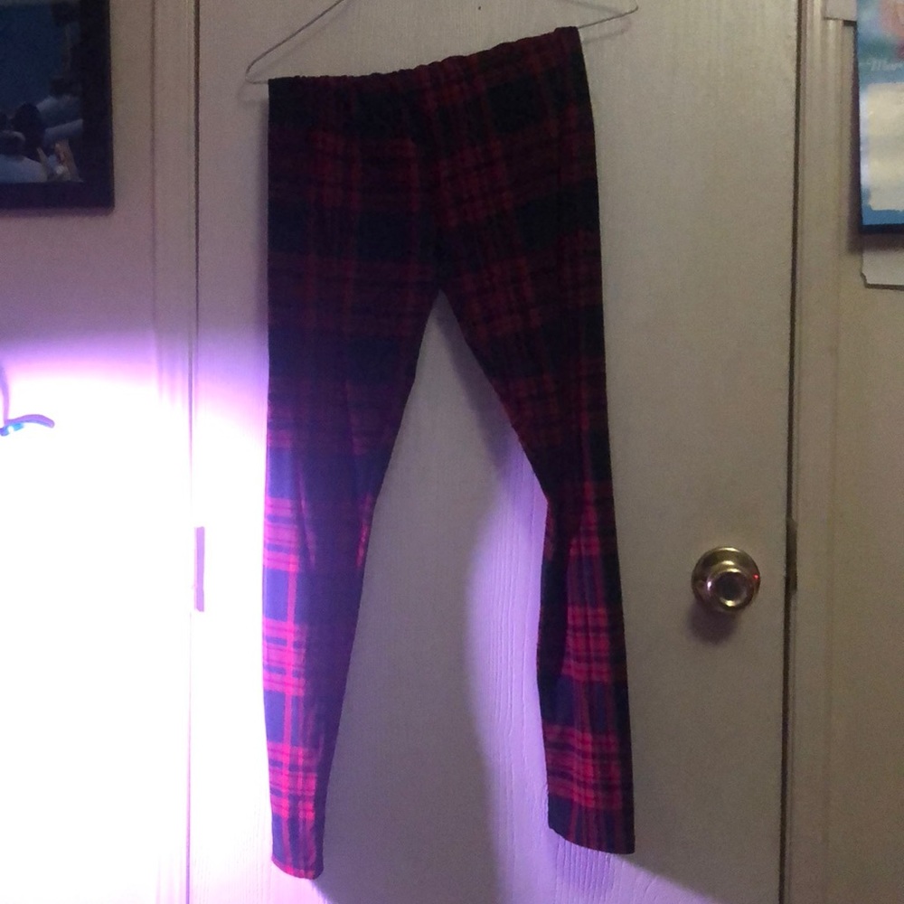 Red and black plaid leggings